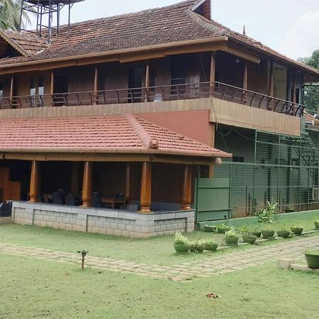 Alappuzha Kuttichira Heritage Home מראה חיצוני תמונה